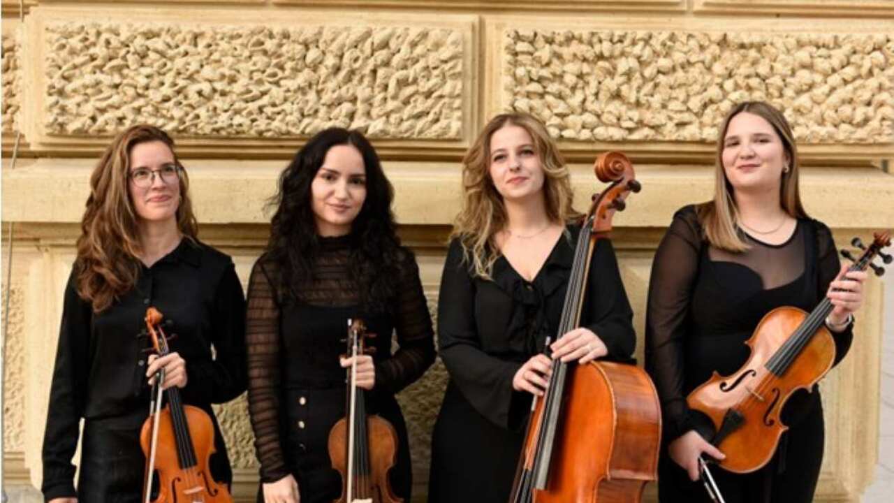 Koncert godalnega kvarteta Apricity – Vivaldijevi Štirje letni časi (Obrazi vrtnic)